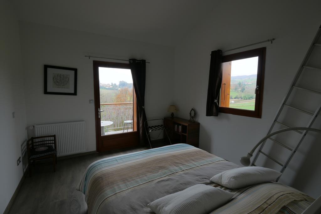 Maison D'Hotes Des 2 Chenes Bessenay Екстериор снимка